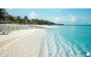 7 mile beach in the Cayman Islands