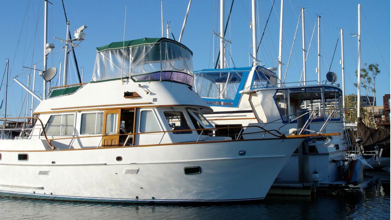 Da Fever at a marina